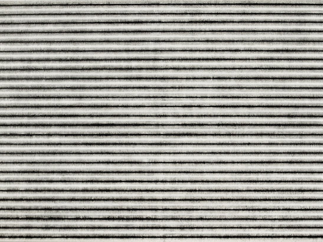 Yazid Oulab, Untitled (VIII), 2015, Oil on canvas and plumb lines, 130h x 195W cm, Courtesy of Selma Feriani Gallery and the artist