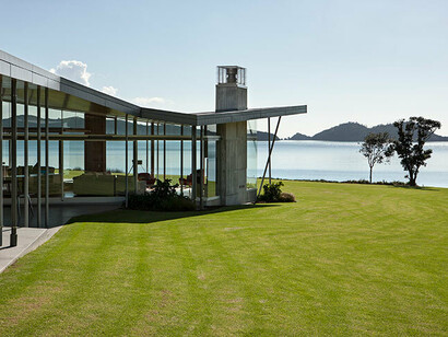 Architecture of New Zealand: Fold House by Bossley Architects