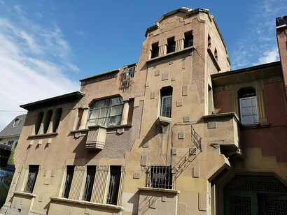 Esquina de la Casa del Escritor, declarada Monumento Histórico en 2009, Santiago, Chile