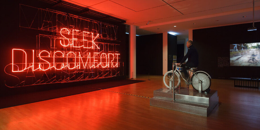 The Happy Show. Courtesy of Museum für Gestaltung