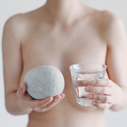 Au Tze Long 區子朗, Siu Ding 04. Courtesy of Blue Lotus Gallery