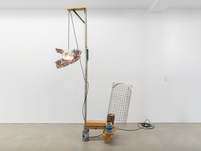 Abraham Cruzvillegas, Rirkrit Tiravanija, Danh Vo, exhibition view. Courtesy of Galerie Chantal Crousel