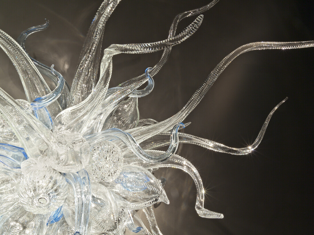 Dale Chihuly, Waterford Sconce, 2011, Dimensions: 61 x 60 x 27", Piece Number: 11.197.in1