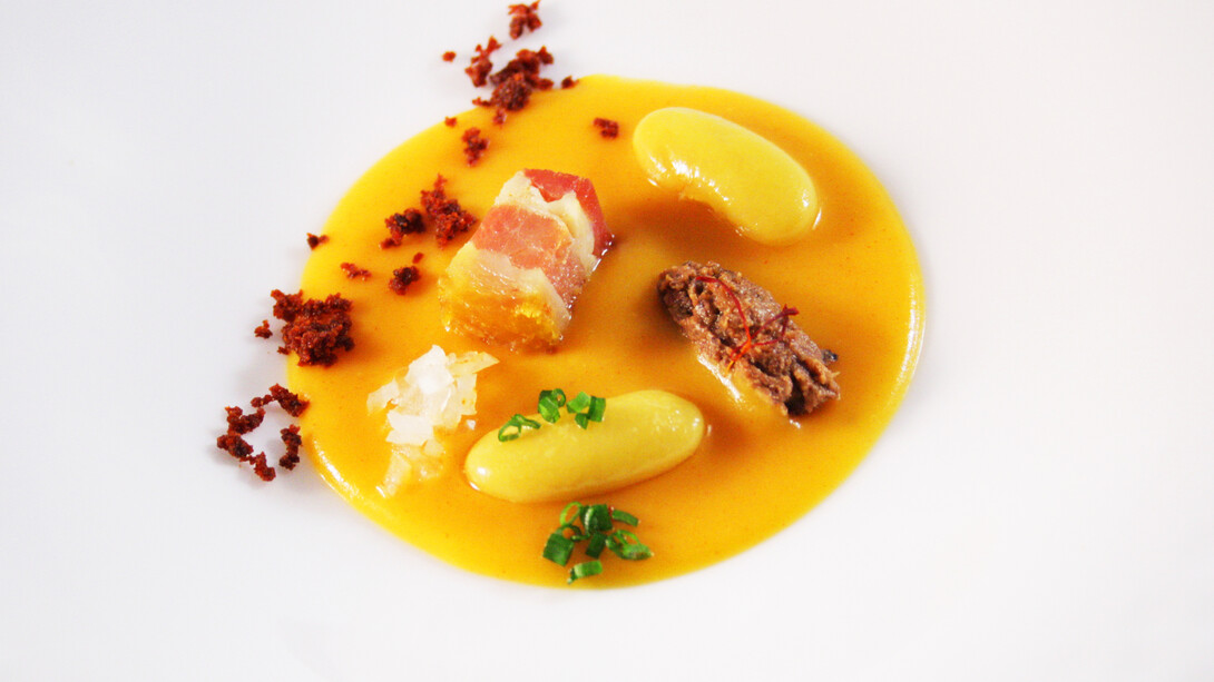 Fabada del Restaurante El Retiro, de Pancar-Llanes (Asturias). Cocina típica asturiana con toques de autor