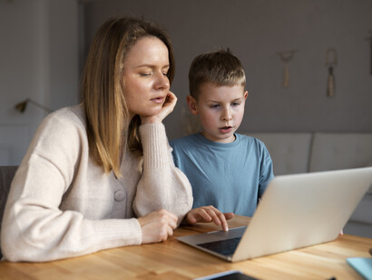 Los niños tecnológicos crecen en un entorno digital que les ofrece acceso ilimitado a información y herramientas para el aprendizaje