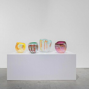 Installation View, Chihuly: Four Decades of Iconic Work, 2024. Courtesy of Leila Heller Gallery