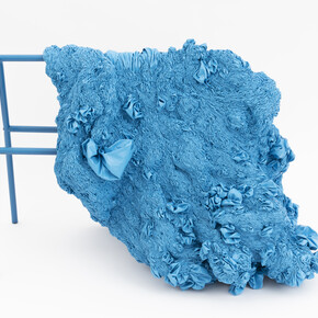 Hanne Friis, Impulse (cyan), 2021–22. Courtesy of Museum für Kunst und Gewerbe Hamburg