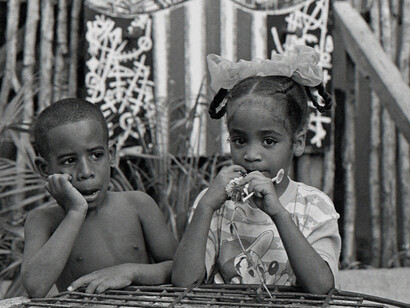 Children of Cuba. Courtesy of Soho Photo Gallery