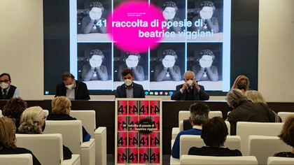 Un momento della presentazione al Polo Bibliotecario di Potenza dell'antologia poetica postuma "41", di Beatrice Viggiani