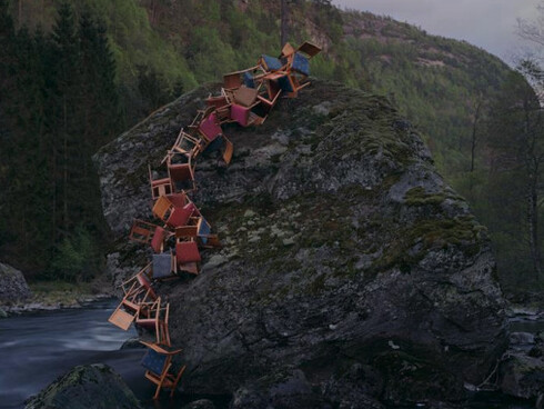 Rune Guneriussen
Natural rural displacement (Ed. 2/5) 2014
Digital c-print/aluminium/laminate
84,0 x 64,0