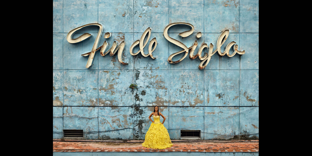 Frank Thiel, Daniela Lucrecia Márquez Rivero, La Habana, Centro Habana, Colón, Tacón, 2015, framed chromogenic print mounted to Alu-Dibond, paper: 70 7/8 x 91 5/16 inches (180 x 232 cm), framed: 72 1/4 x 92 3/4 x 2 3/16 inches (183.5 x 235.5 x 5.5 cm), edition of 5 with 2 APs © Frank Thiel / VG Bild-Kunst, Bonn
Courtesy: Sean Kelly, New York
