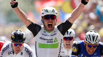 Mark Cavendish prima maglia gialla