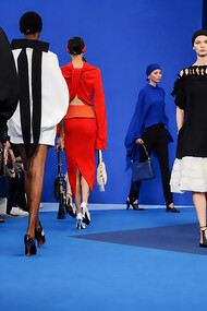 Peter Copping unveiled Lanvin’s Spring/Summer 2026 collection at Paris Fashion Week, where nuanced shades of blue anchored a refined wardrobe of bold shoulders, sculptural scarves, and fluid skirts