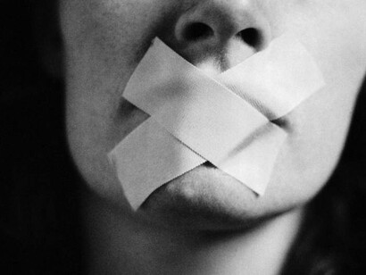 Muchas asociaciones de víctimas reprochan al Gobierno del Partido Popular los recortes en las partidas presupuestarias dedicadas la prevención 