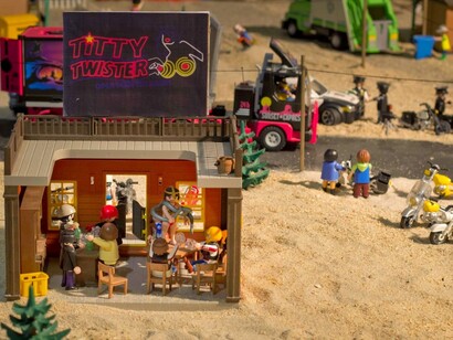 Casas y muñecos de Playmobil