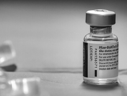 More than 60% of the population of the so-called "developed" (rich) countries of the world has been vaccinated 