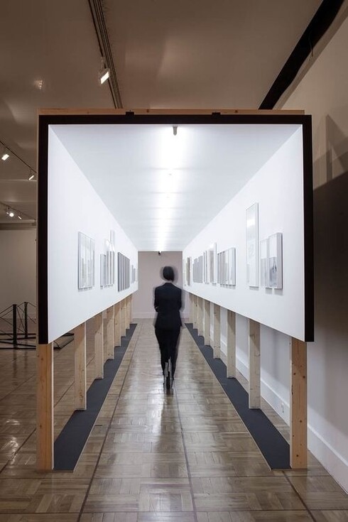 Design, o quarto branco em uma exposição.