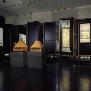 Hanauri. The Japan of the flower sellers, exhibition view. Courtesy of Museo d’Arte Orientale