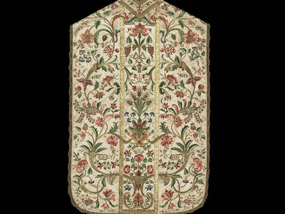 Opulent Fashion in the Church. Courtesy of The Cleveland Museum of Art
