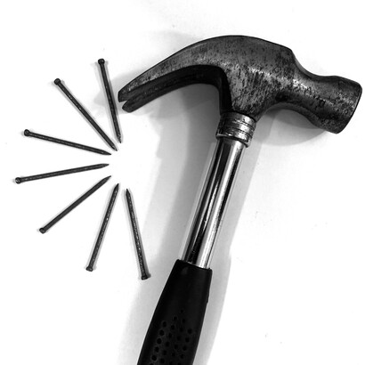 El martillo