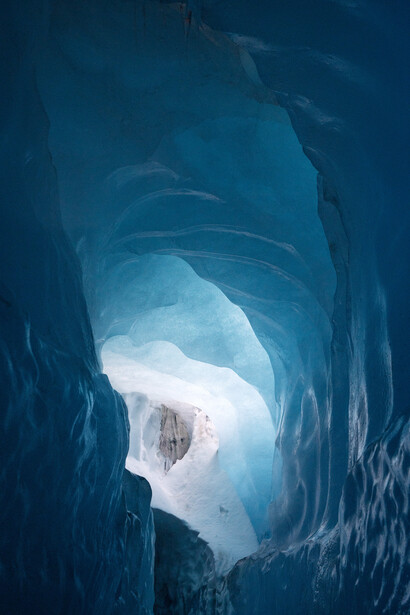 Thomas Wrede, Rhonegletscher inside #6, 2019. Courtesy of Bernhard Knaus Fine Art