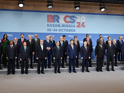 La Decimosexta Cumbre BRICS reunió a Brasil (vía remota), Rusia, India, China y Sudáfrica, y a otros países invitados, entre ellos Arabia Saudita, Bolivia, Egipto y Cuba. Kazán, Rusia, el 24 de octubre de 2024