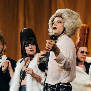 Das schiff der träume Mit freundlicher genehmigung des Deutschen Theaters