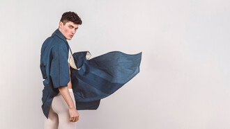 La moda masculina destaca por su estilo único, ropa de calidad y variedad de opciones.