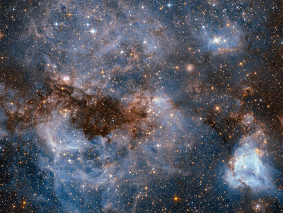 El proceso de formación de una estrella dura varios millones de años y se considera rápido comparado con lo que luego va a ser la vida de la estrella, que será de miles de millones de años