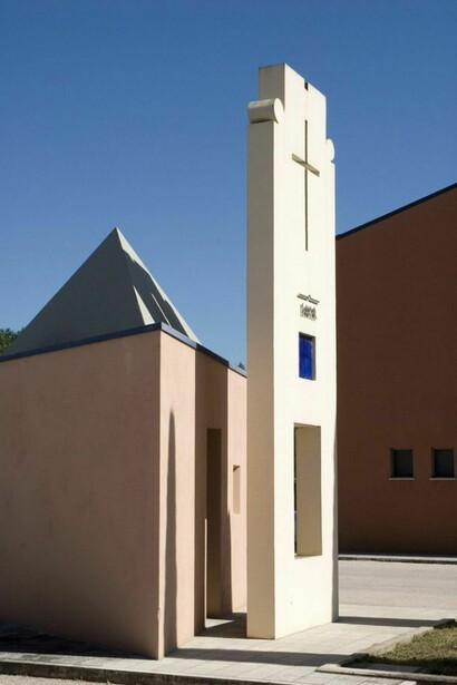 Centro artigianale nell'ex Conservificio Drommi, San Martino in Campo (Pg), veduta fotografica (Paolo Tramontana).