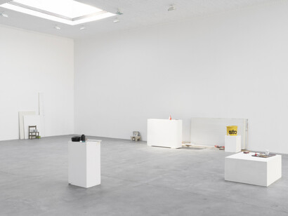 Peter Fischli and David Weiss, Polyurethane objects, exhibition view. Courtesy of Matthew Marks Gallery