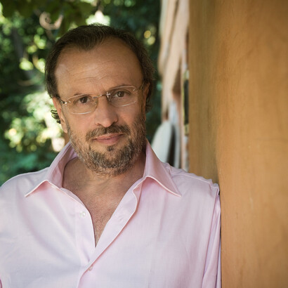 Un ritratto di Ivano Fossati