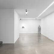 Ilê Sartuzi, To vanish, vista de exhibición. Cortesía de Pedro Cera