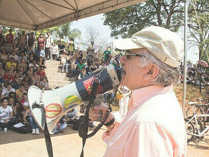 Vorträge über die globalen „Aufstände der Empörung“: ihre Bedeutung für Theorie und Praxis