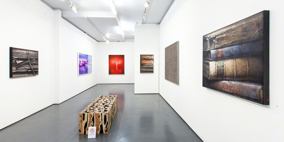 Lee Jeonglok. Courtesy of Pontone Gallery 