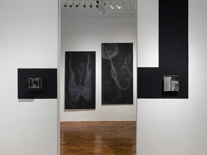 Ginevra Landini y Emilio Renart, vista de exhibición. Cortesía de la Galería Del Infinito 