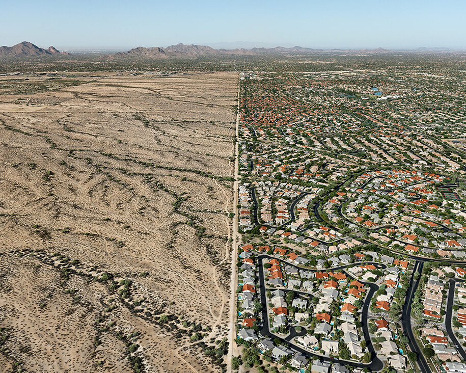 Witness: Edward Burtynsky. Courtesy of AGH 