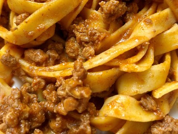 La sua fama ha oltrepassato i confini italiani, dando vita a numerose interpretazioni in culture e cucine diverse