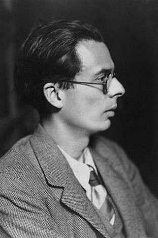 Aldous Huxley(1894-1963), fotografiado por Henri Manuel en 1925