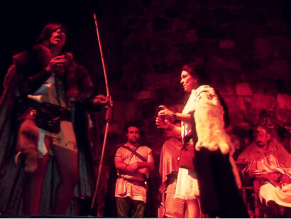 Representación durante la fiesta de Astures y Romanos