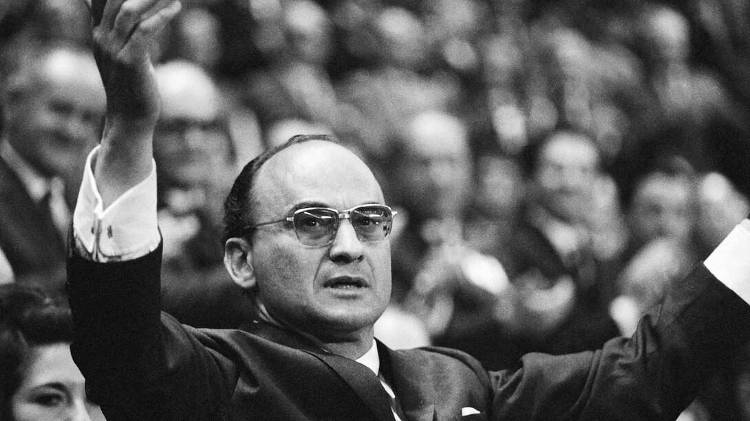 Luis Echeverría Álvarez fue acusado por la Femospp​ de fraguar junto con Gustavo Díaz Ordaz la matanza del 2 de octubre de 1968 y la desaparición forzada de personas y disidentes en el contexto de la Guerra sucia en México,​ por lo que se convirtió en el primer expresidente mexicano​ en recibir dos órdenes de aprehensión​ por presunto genocidio y cumplir una prisión domiciliaria; sin embargo, fue absuelto de toda responsabilidad en 2009