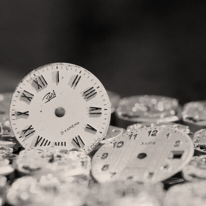 O tempo corre para além do relógio