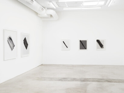 Phil Chang, Exhibition view. Courtesy of M+B 