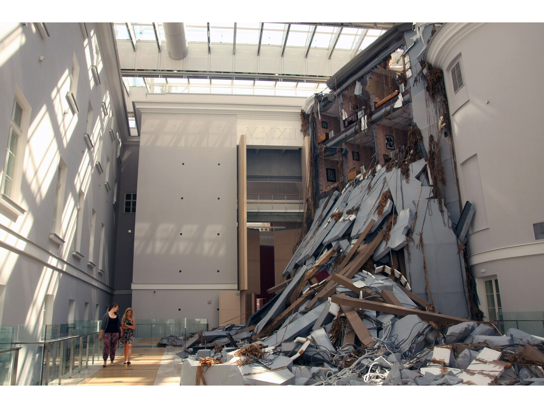 Thomas Hirschhorn, Abschlag, 2014, Manifesta 10, General Staff Building, Hermitage Museum, St Petersburg, 2014. Courtesy the artist and Manifesta. Photo: Alexander Kutishchev