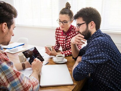 Tienes razón, yo también me estoy aburriendo, y bueno, no es esa la idea...