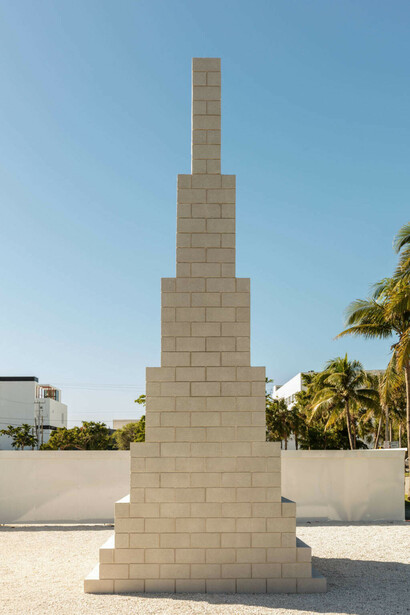 Sol LeWitt. Courtesy of ICA