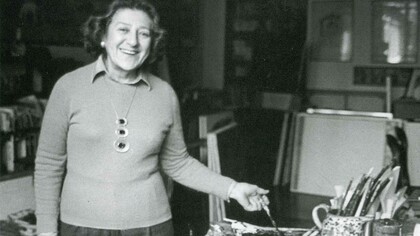 Ritratto di Silvana Weiller nel suo studio