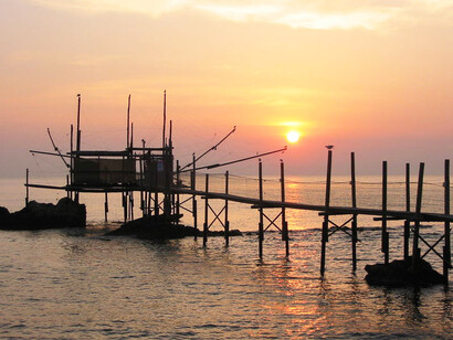 Nei 60 chilometri di costa abruzzese che si estendono da Francavilla a San Salvo, si contano circa 30 trabocchi