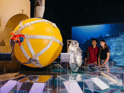 Deepsea challenger, exhibition view. Courtesy of Queensland Museum Tropics