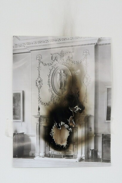 Sad Bones (2013) Catherine Bertola. Courtesy of UH Galleries